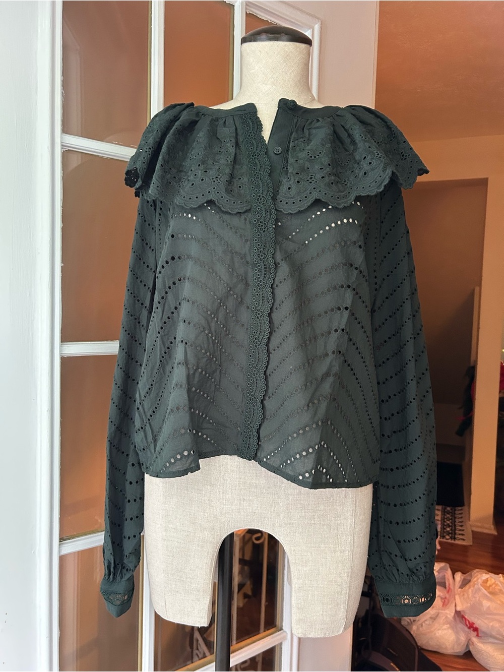 Caroline Constas Dark Green Eyelet Ruffled Cape Collar Blouse. Large.